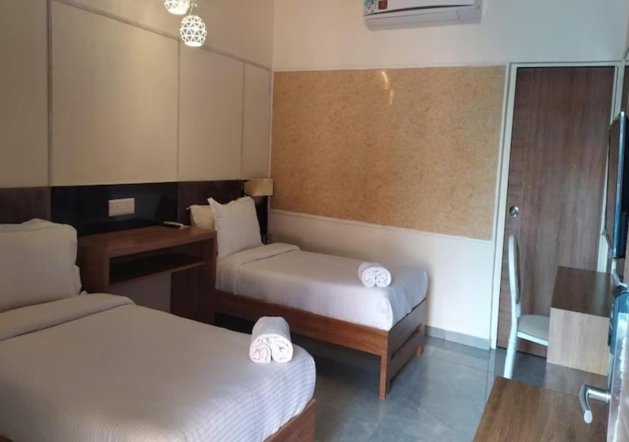 בהבנגאר One Earth Santu Eco Resort מראה חיצוני תמונה